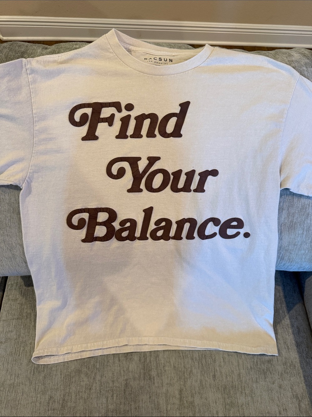 PacSun Find Your Balance T in M. Lots of life left!